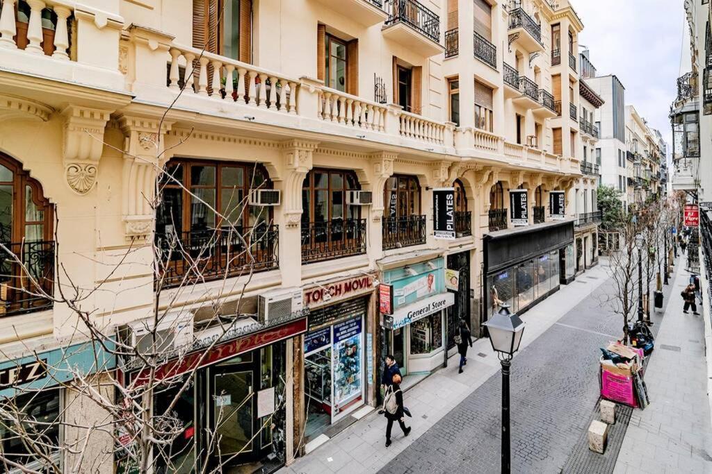 Encantador Apartamento En Chueca Junto A Gran Via, Infantas 1-1 By Batuecas Madrid Exterior photo